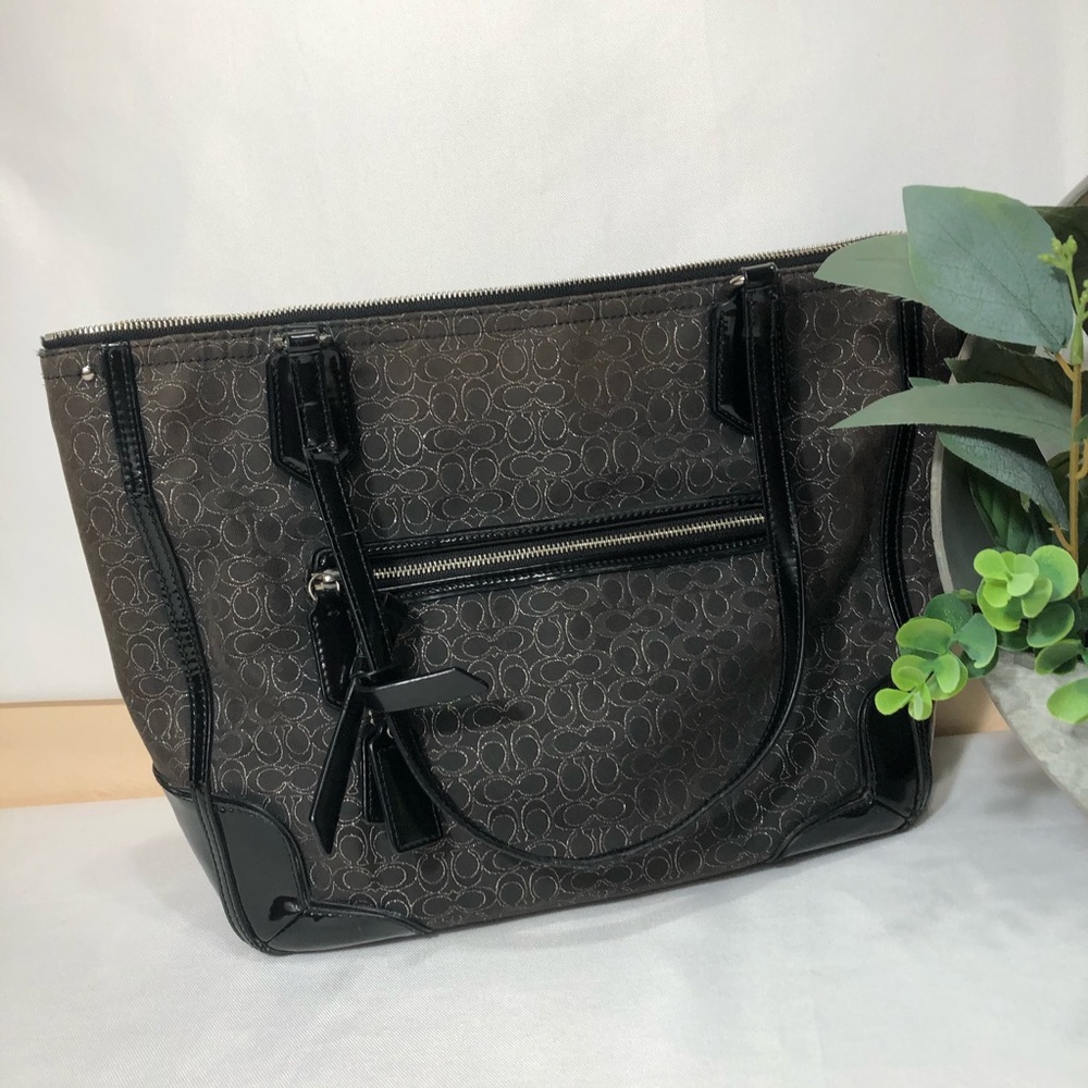 EUC Coach Black and Silver Central Tote with Zip